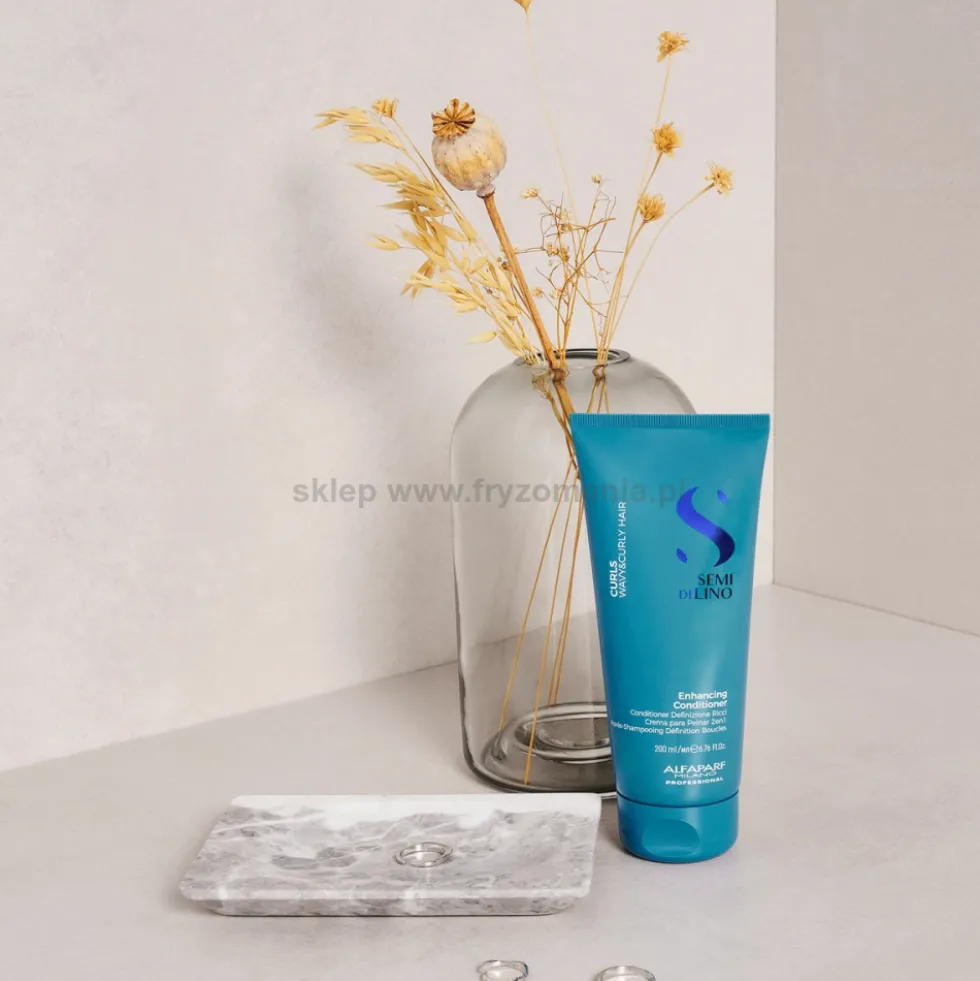 Alfaparf Semi Di Lino Curls Wavy&Curly Hair Odżywka do włosów kręconych 200ml