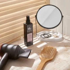 Milk Shake Lifestyling Amazing Spray do włosów puszących się 200ml