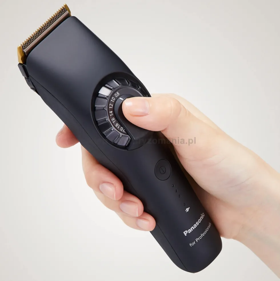 Panasonic ER-HGP90 K Maszynka do włosów ze stacją ładującą
